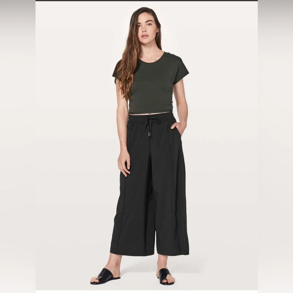Lululemon Get Going 24” Black Pant